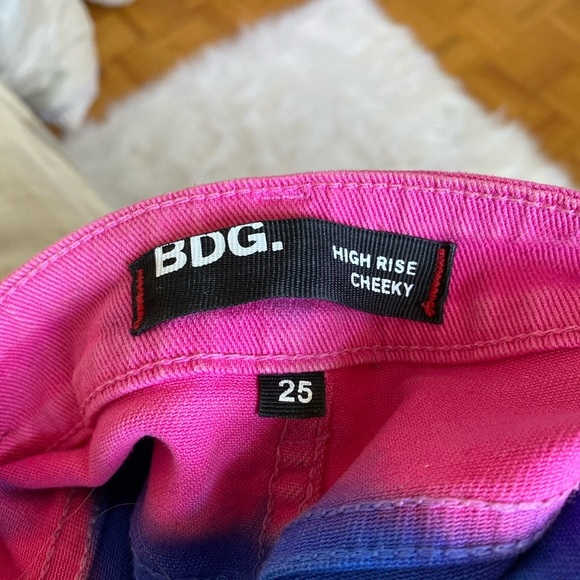 3/$30 URBAN OUTFITTERS BDG high rise cheeky shorts - Picture 3 of 3